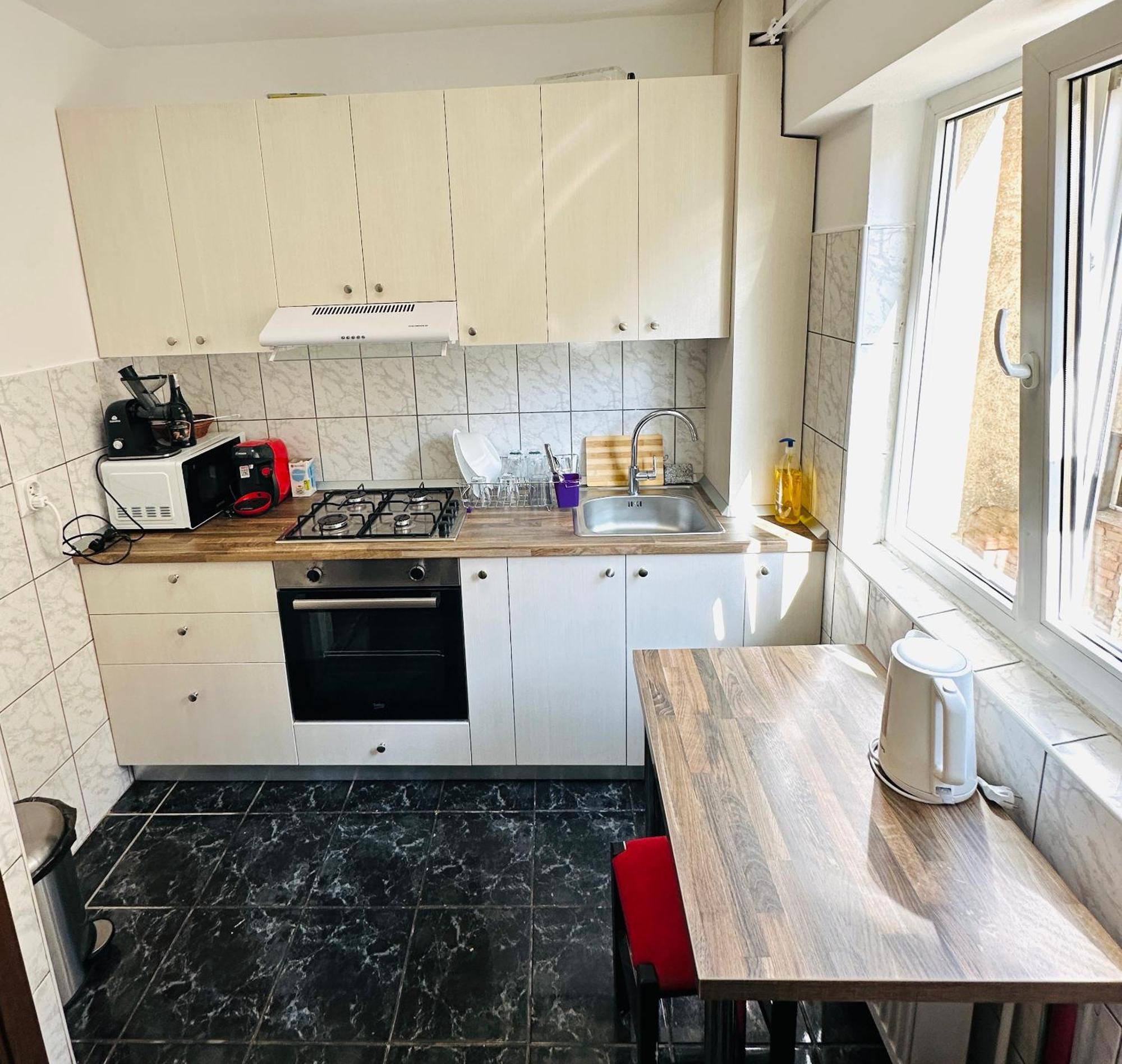 شقة Apartament Central ياش المظهر الخارجي الصورة